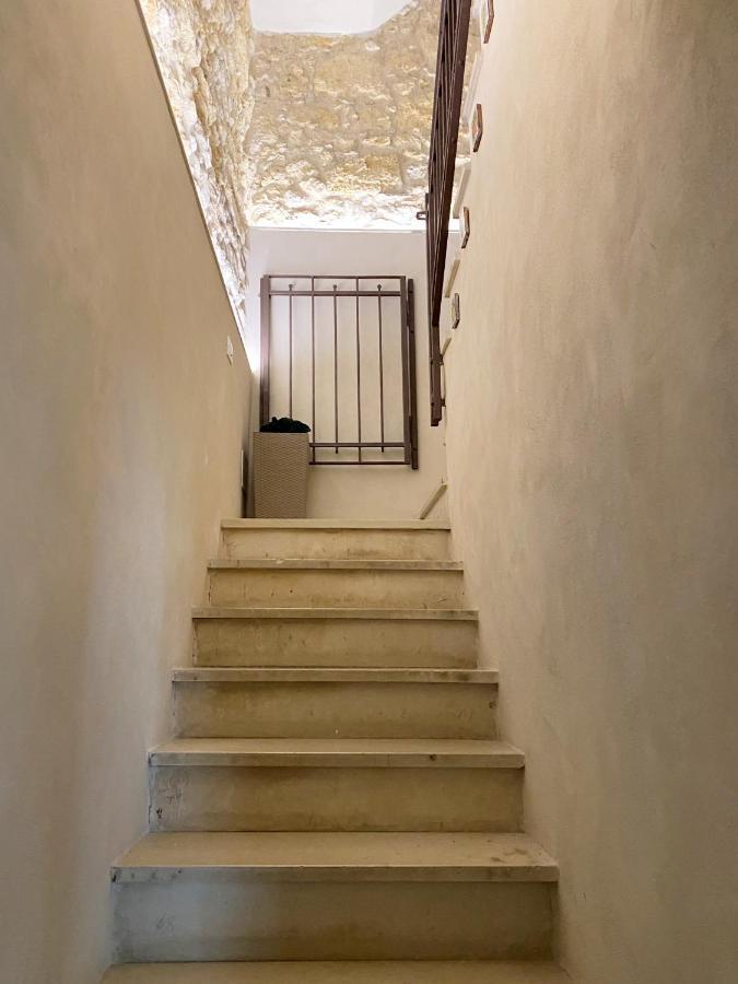 Balcony In Giudecca By Ortigia Apartments Syracuse Exterior photo